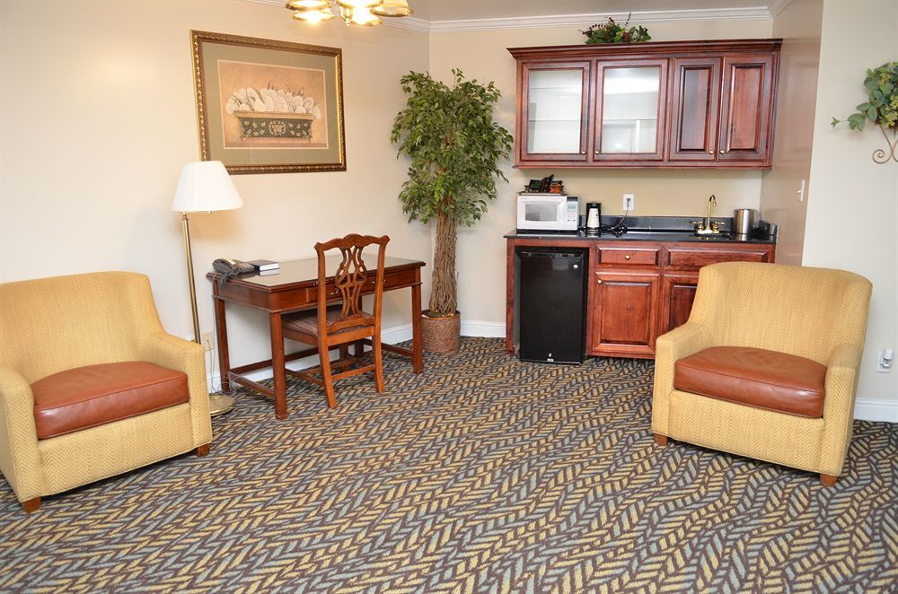 Winton Inn & Suites Barnwell Exterior foto