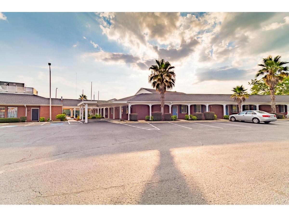 Winton Inn & Suites Barnwell Exterior foto